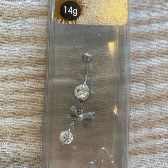 Morning Metals Silver Mesh Bow Naval Ring - Picture 2 of 3